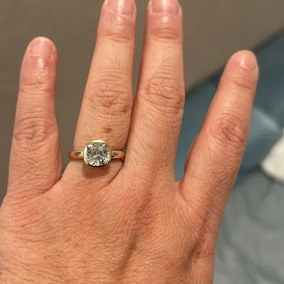 2 carat cushion cut diamond 14k solid - Picture 9 of 11